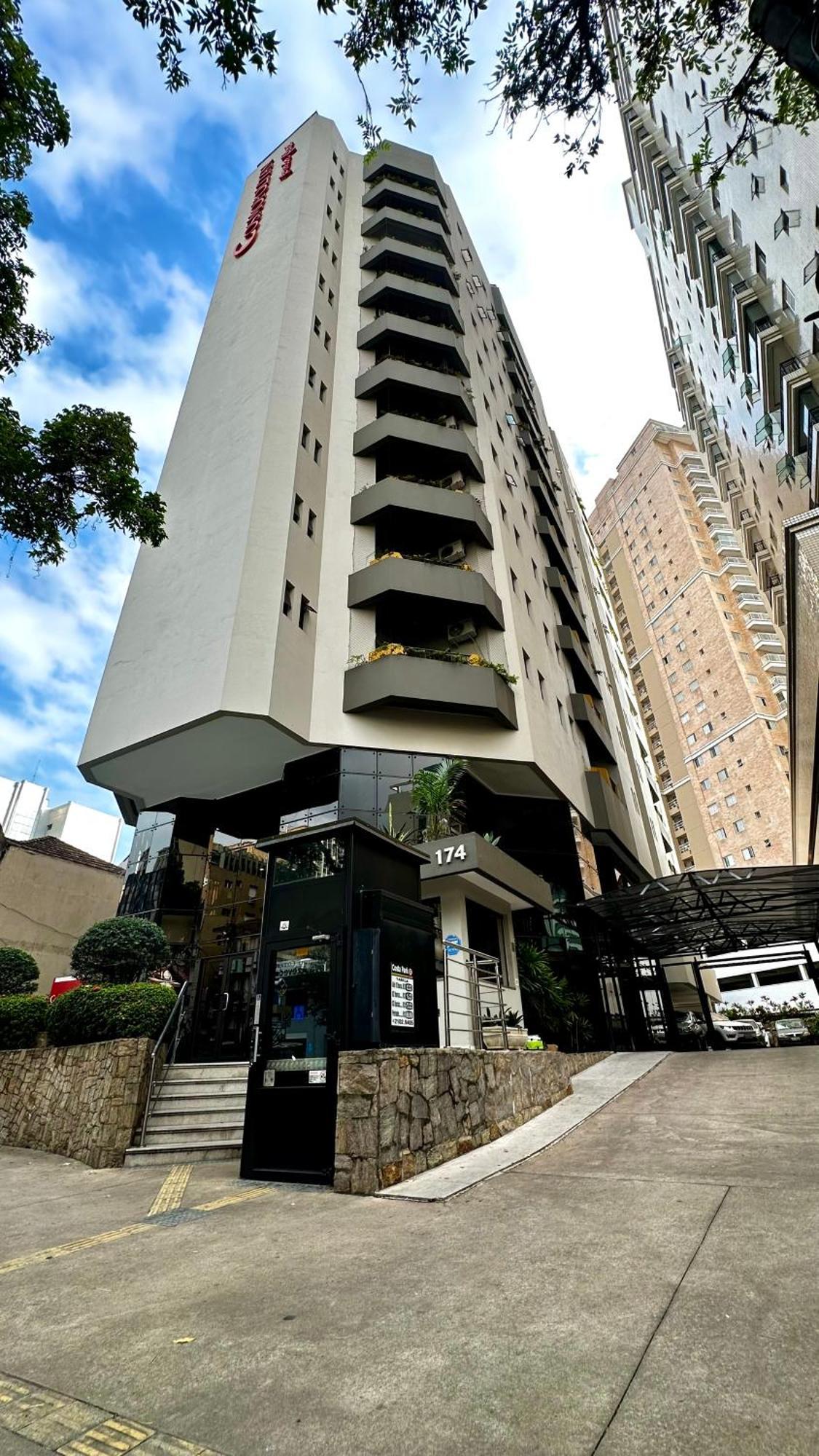 Flat Cosmopolitan Com Estacionamento Gratis - Gonzaga - Andar Alto 76 Hotel Santos (Sao Paulo)